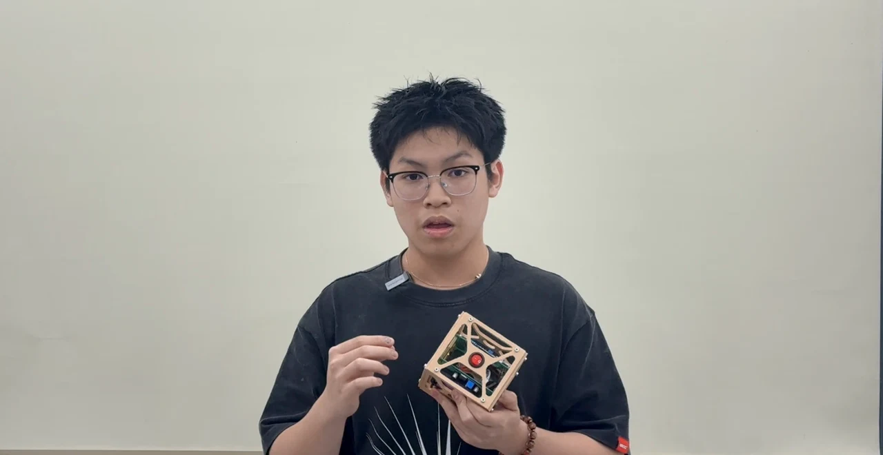 Demonstrating the 1U CubeSat prototype